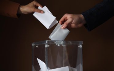 ΠΡΟΚΗΡΥΞΗ ΕΚΛΟΓΩΝ για την ανάδειξη του (της) Προέδρου και του (της) Αντιπροέδρου του Τμήματος Οικονομικών Επιστημών ΠΡΟΚΗΡΥΞΗ ΕΚΛΟΓΩΝ για την ανάδειξη του (της) Προέδρου και του (της) Αντιπροέδρου του Τμήματος Οικονομικών Επιστημών